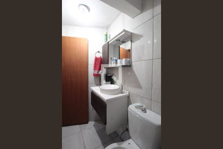 Casa à venda com 200m², 2 quartos e 3 vagasBanheiro de Serviço