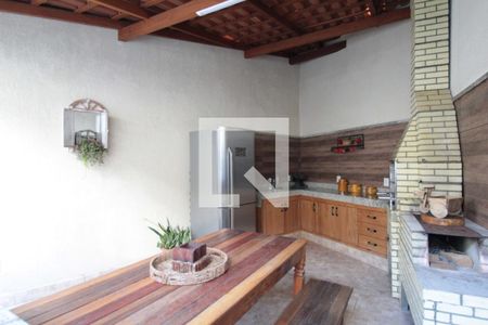 Casa à venda com 200m², 2 quartos e 3 vagasÁrea Gourmet