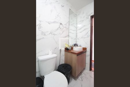 Casa à venda com 200m², 2 quartos e 3 vagasBanheiro Social