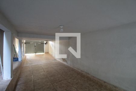Casa à venda com 200m², 2 quartos e 3 vagasGaragem