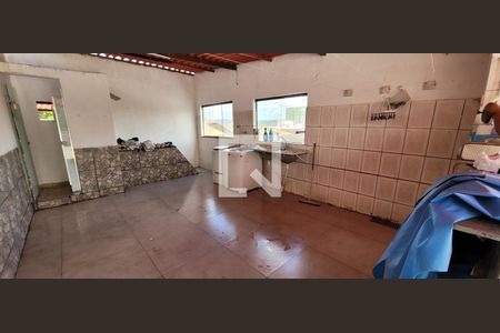Casa para alugar com 80m², 2 quartos e 1 vaga Casa para alugar com 80m², 2 quartos e 1 vagaÁrea de serviço