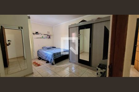 Casa para alugar com 80m², 2 quartos e 1 vaga Casa para alugar com 80m², 2 quartos e 1 vagaQuarto 1