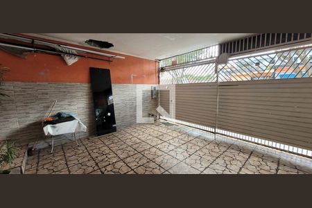 Casa para alugar com 80m², 2 quartos e 1 vaga Casa para alugar com 80m², 2 quartos e 1 vagaGaragem