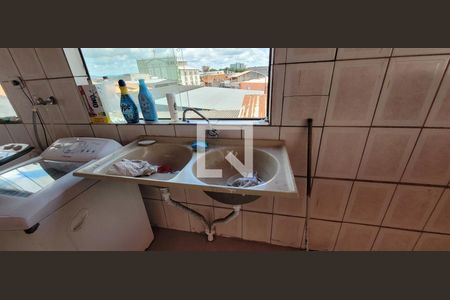 Casa para alugar com 80m², 2 quartos e 1 vaga Casa para alugar com 80m², 2 quartos e 1 vagaÁrea de serviço