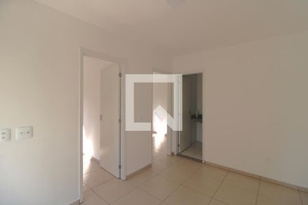 Sala de apartamento para alugar com 2 quartos, 42m² em Jurubatuba, São Paulo