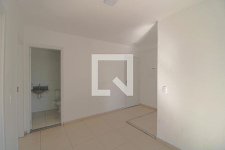 Sala de apartamento para alugar com 2 quartos, 42m² em Jurubatuba, São Paulo