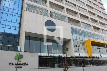 Studio para alugar com 38m², 1 quarto e 1 vagaFachada e portaria