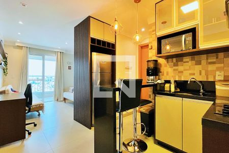 Studio para alugar com 38m², 1 quarto e 1 vagaCozinha e Área de Serviço