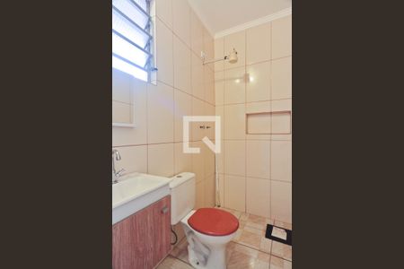 Casa para alugar com 55m², 1 quarto e sem vaga Casa para alugar com 55m², 1 quarto e sem vagaBanheiro