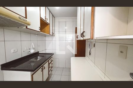 Apartamento à venda com 52m², 2 quartos e 1 vagaCozinha