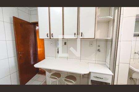 Apartamento à venda com 52m², 2 quartos e 1 vagaCozinha