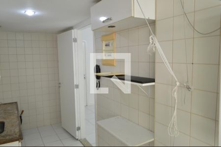 Apartamento à venda com 60m², 2 quartos e 1 vagaCozinha