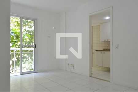 Sala de apartamento à venda com 2 quartos, 60m² em Pechincha, Rio de Janeiro