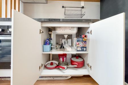 Studio para alugar com 27m², 1 quarto e sem vagaCozinha - Armários