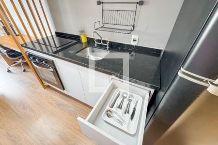 Studio para alugar com 27m², 1 quarto e sem vagaCozinha - Armários