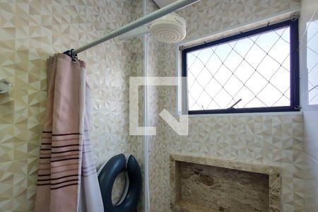 Apartamento para alugar com 252m², 4 quartos e 2 vagasBanheiro