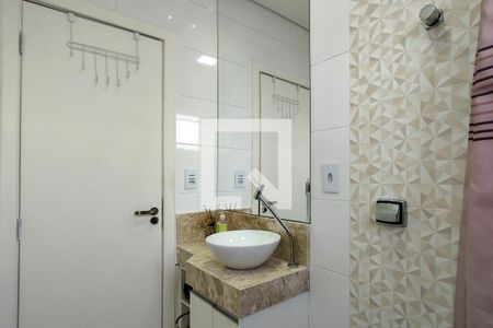 Apartamento para alugar com 252m², 4 quartos e 2 vagasBanheiro