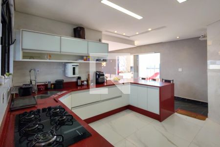 Apartamento para alugar com 252m², 4 quartos e 2 vagasCozinha