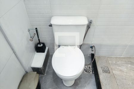 Apartamento à venda com 98m², 2 quartos e sem vagaBanheiro da Suíte 1