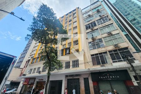 Apartamento à venda com 98m², 2 quartos e sem vagaFachada