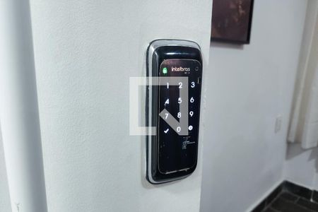 Apartamento à venda com 98m², 2 quartos e sem vagaFechadura Eletrônica