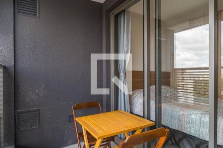 Studio - Varanda de kitnet/studio para alugar com 1 quarto, 25m² em Vila Clementino, São Paulo