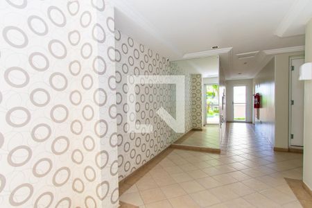 Apartamento à venda com 55m², 2 quartos e 1 vaga Apartamento à venda com 55m², 2 quartos e 1 vagaÁrea comum - Hall social