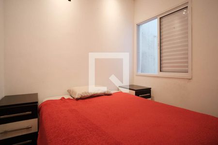 Quarto 1 de apartamento para alugar com 2 quartos, 45m² em Vila Guilhermina, São Paulo