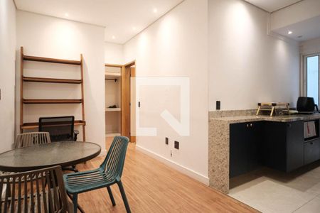 Sala de apartamento para alugar com 2 quartos, 45m² em Vila Guilhermina, São Paulo
