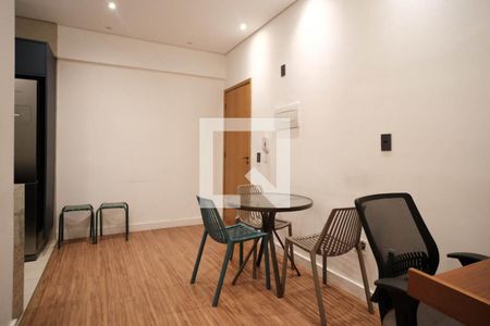 Sala de apartamento para alugar com 2 quartos, 45m² em Vila Guilhermina, São Paulo