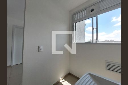 Apartamento para alugar com 38m², 2 quartos e sem vaga Apartamento para alugar com 38m², 2 quartos e sem vagaÁrea de Serviço