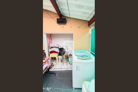 Casa à venda com 150m², 3 quartos e 2 vagasÁrea de Serviço