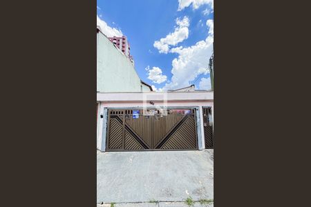 Casa à venda com 150m², 3 quartos e 2 vagasFachada