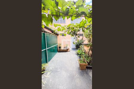 Casa à venda com 150m², 3 quartos e 2 vagasQuintal