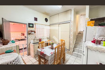 Casa à venda com 150m², 3 quartos e 2 vagasCozinha