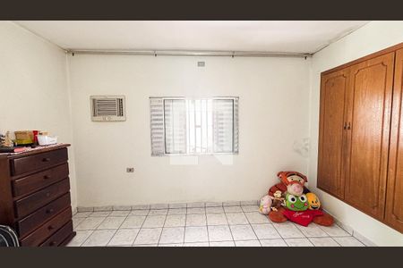 Casa à venda com 150m², 3 quartos e 2 vagasQuarto 3