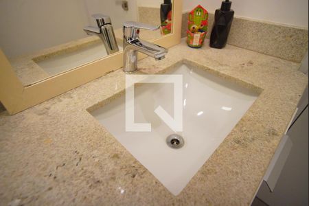 Apartamento para alugar com 81m², 3 quartos e 1 vagaBanheiro Corredor