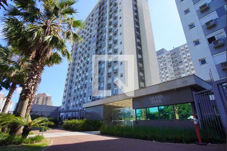 Apartamento para alugar com 81m², 3 quartos e 1 vagaFachada e Portaria