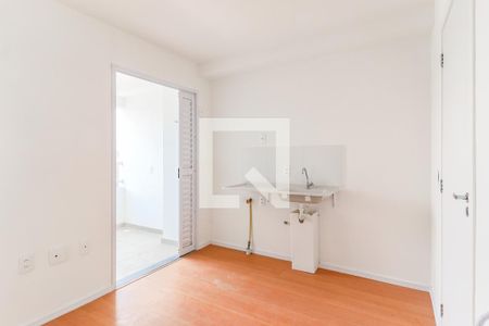 Sala/Cozinha de apartamento para alugar com 2 quartos, 28m² em Vila das Belezas, São Paulo
