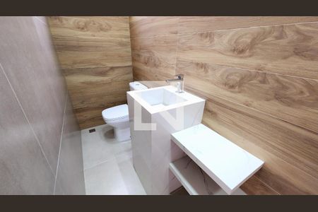 Casa à venda com 369m², 14 quartos e 5 vagasBanheiro