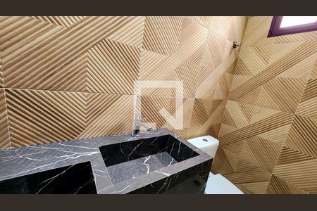 Casa à venda com 369m², 14 quartos e 5 vagasBanheiro