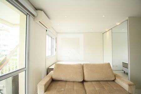 Studio para alugar com 31m², 1 quarto e 1 vagaKitnet