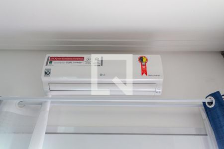 Casa à venda com 295m², 4 quartos e 4 vagasDetalhe - Quarto 2