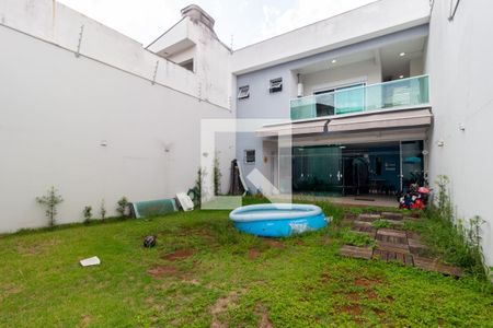 Casa à venda com 295m², 4 quartos e 4 vagasQuintal