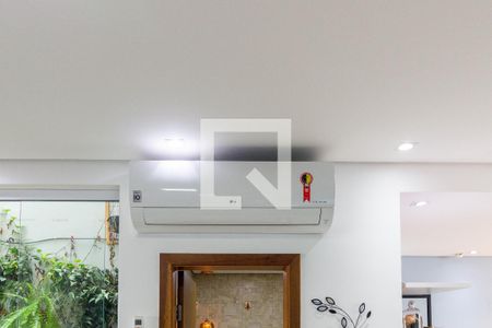 Detalhe - Sala de Estar de casa à venda com 4 quartos, 295m² em Água Rasa, São Paulo