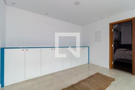 Casa à venda com 295m², 4 quartos e 4 vagasEscritório