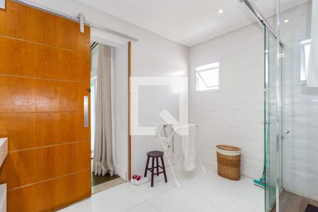 Casa à venda com 295m², 4 quartos e 4 vagasBanheiro - Suíte 2