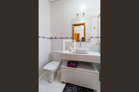 Casa à venda com 295m², 4 quartos e 4 vagasBanheiro - Área de Serviço