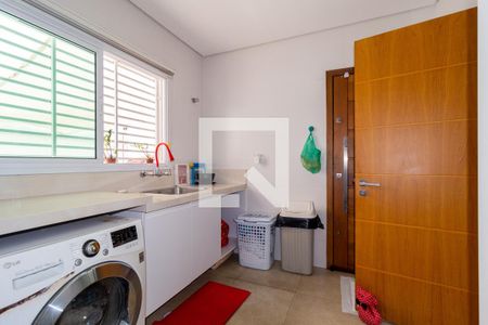 Casa à venda com 295m², 4 quartos e 4 vagasÁrea de Serviço
