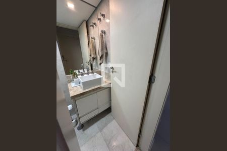 Banheiro de apartamento à venda com 2 quartos, 52m² em Imirim, São Paulo